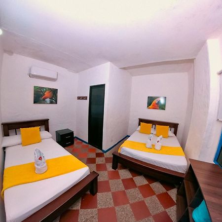 Hotel Acuarela Del Rio Santa Fe de Antioquia Buitenkant foto