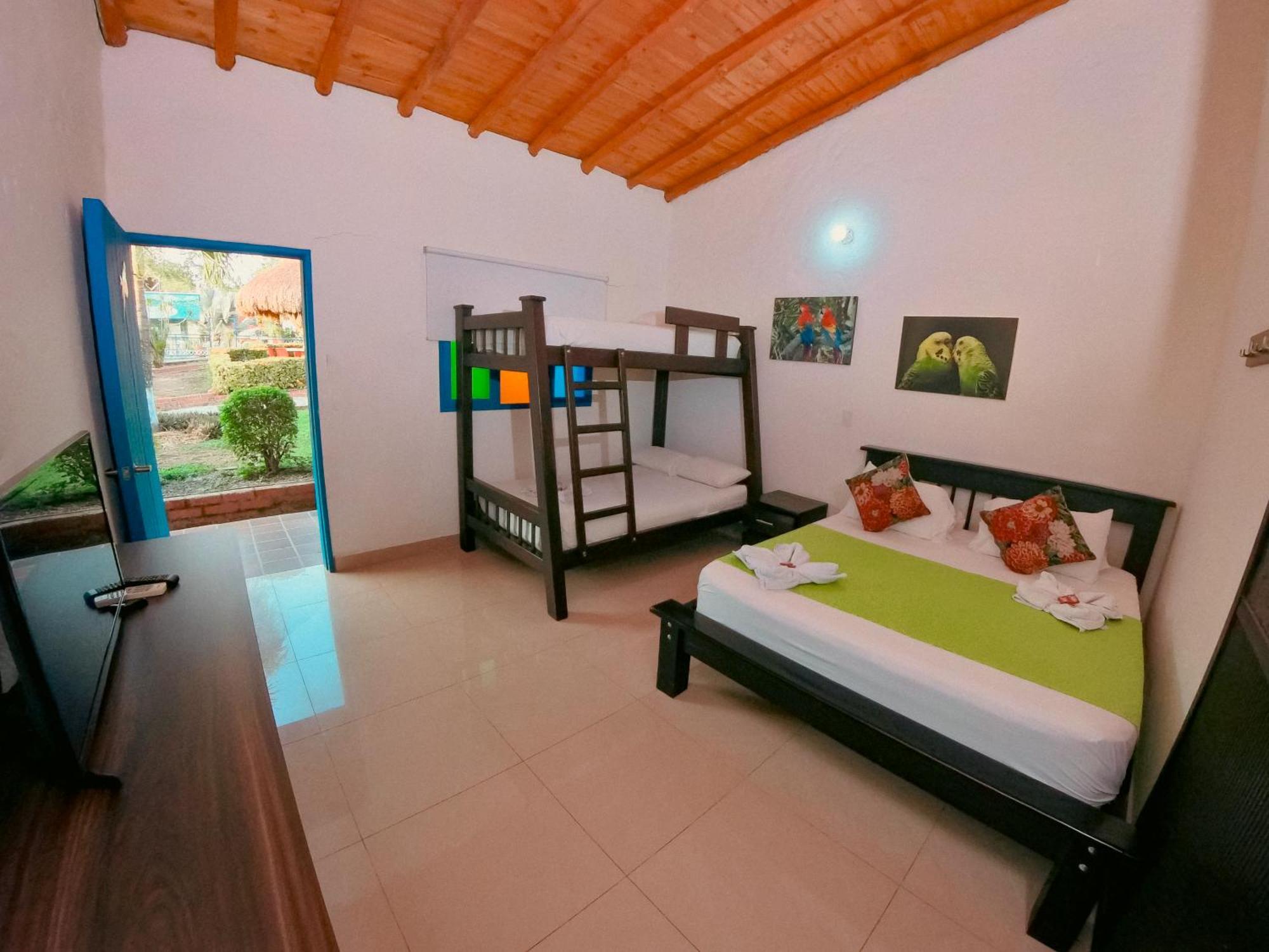 Hotel Acuarela Del Rio Santa Fe de Antioquia Buitenkant foto